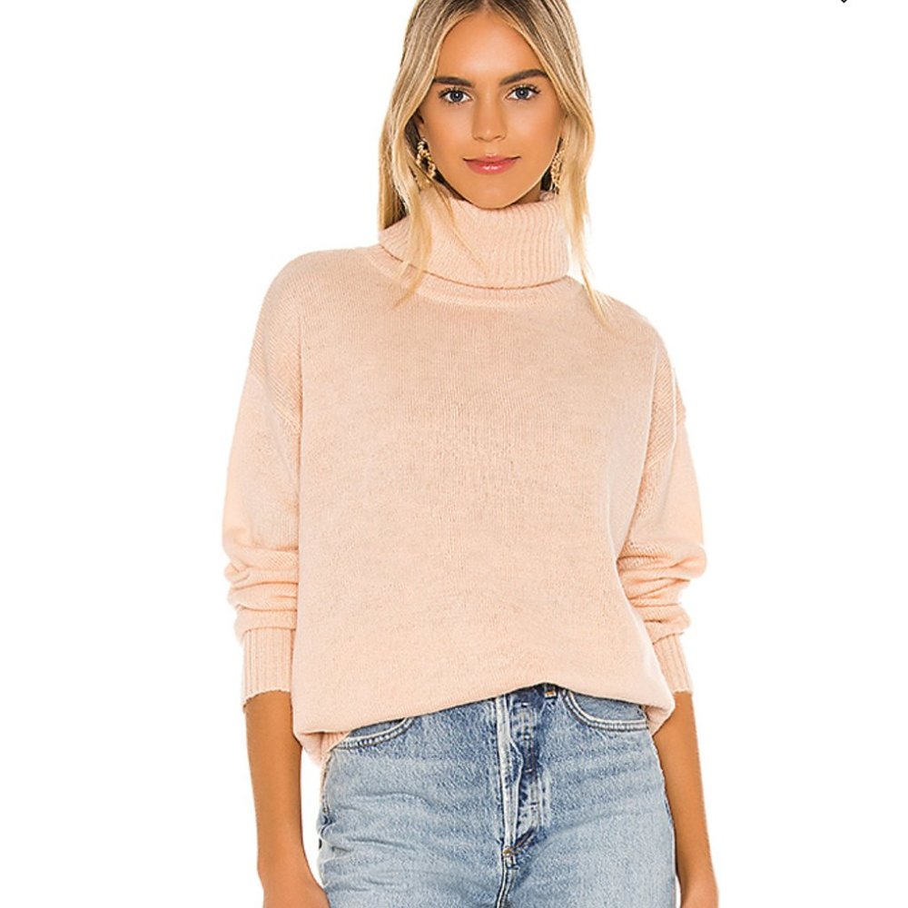 oversized turtleneck sweater